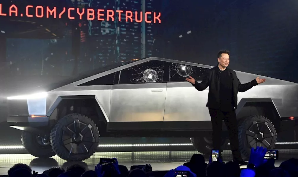 إنجاز جديد من تسلا يواجه دعاوى قضائية!