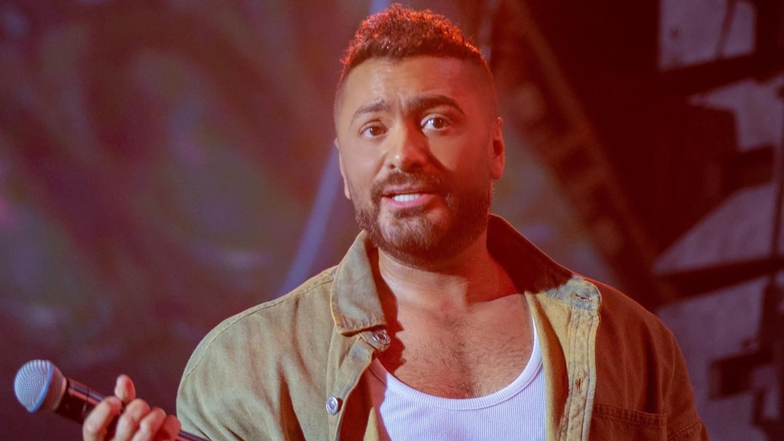 تامر حسني يعلق على فوضى حفله بالإسكندرية: فعلت هذا الأمر حرصًا على سلامتكم