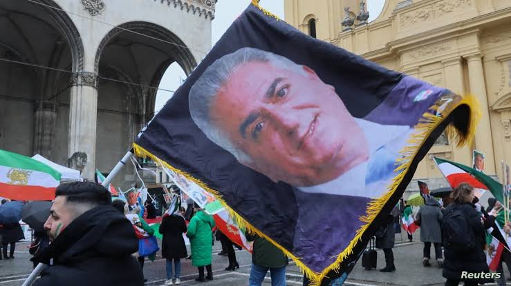 إيران.. تغيير حقيقي أم عودة للدكتاتورية؟