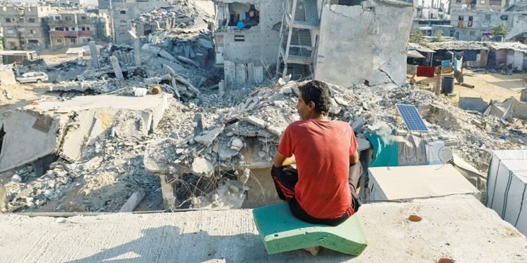 السياسة الفلسطينية بين الوطن والدولة