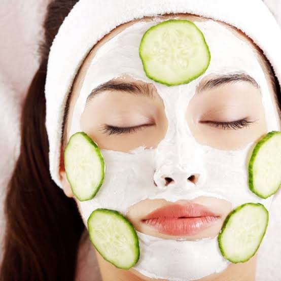 بالخيار.. 3 وصفات طبيعية للعناية بالبشرة