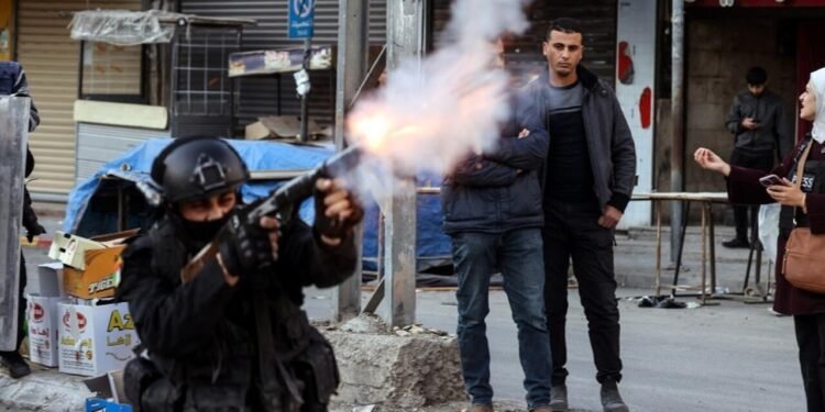 مخيم جنين والحلول الأمنية الخطرة