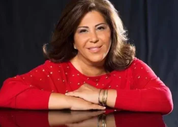 ليلى عبد اللطيف وتوقعات صادمة لنجوم الفن في 2025