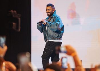 خلاف تامر حسني وسعد القحطاني.. حقيقة ما حدث في حفل الرياض!