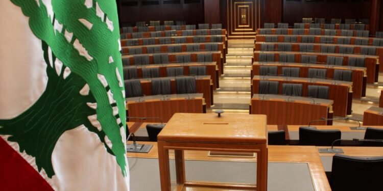 كيف سيعبر لبنان استحقاق 9 كانون الثاني وصولاً إلى استحقاق الـ 20 منه الأميركي؟