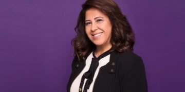 من أين تأتي ليلى عبد اللطيف بتوقعاتها التي تجذب الملايين ...الحقيقة الكاملة