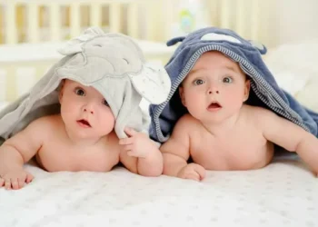 أسماء للأولاد في 2025.. فخامة لا توصف!