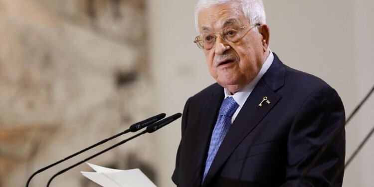 إعلان «عباس» الدستوري والظروف الاستثنائية