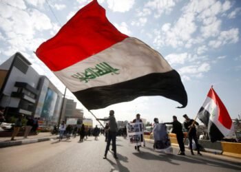 University students attend a protest against the U.S and Iran interventions, in Basra, Iraq January 8, 2020. REUTERS/Essam al-Sudani