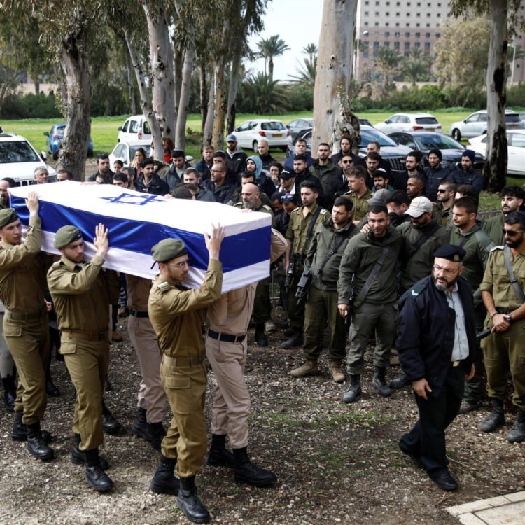 2024 01 23T124105Z 1746588813 RC2NN5AEFLQG RTRMADP 3 ISRAEL PALESTINIANS SOLDIER FUNERAL