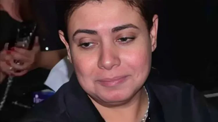 نشوى مصطفى تبكي بحرقة.. رسالة مؤثرة