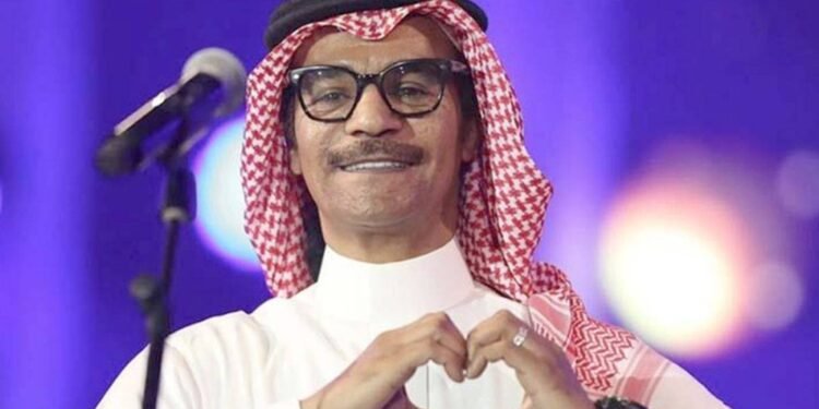 رابح صقر يفاجئ ابنه بعيد ميلاد مميز على متن طائرة