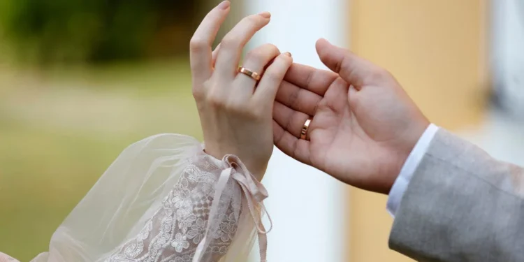 تخططين لـ الزواج؟ إليكِ أفضل التواريخ وأسعدها في 2025