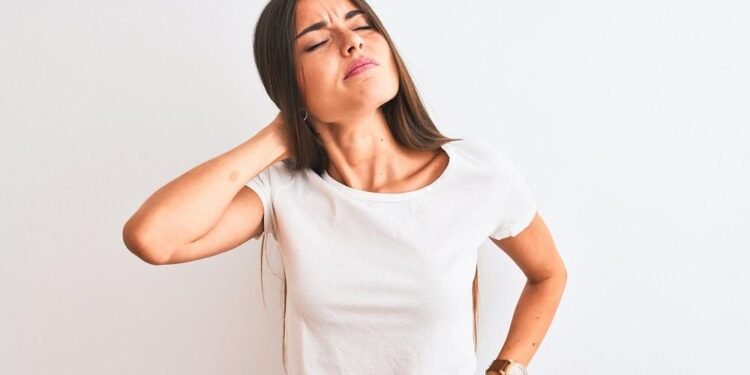 هل تعاني من ألم مفاجئ وشديد في المفاصل؟.. إليك الحل البسيط