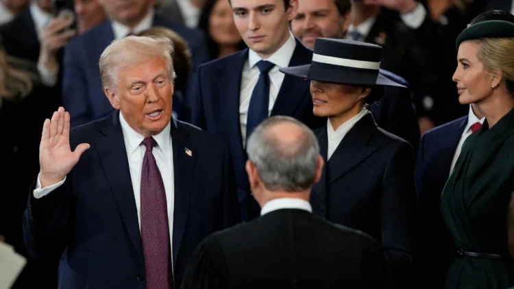 77837305007 20250120 t 171241 z 1531779241 rc 2 tdca 8 vd 87 rtrmadp 3 usatrumpinauguration