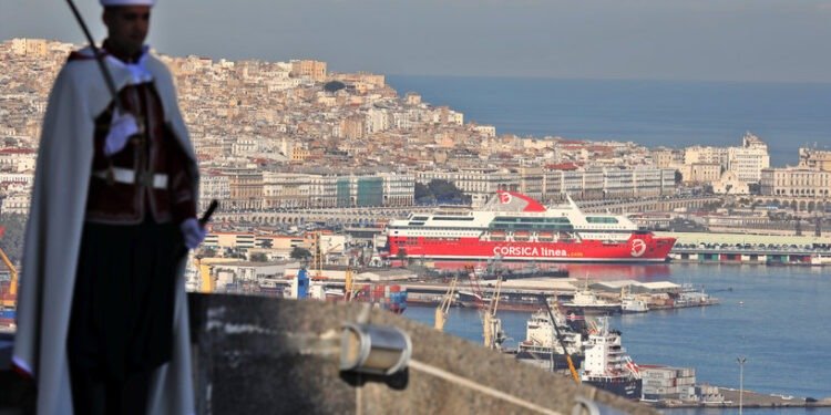 فرنسا الخاسر الأكبر من تسميم العلاقة مع الجزائر