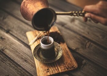 أفضل وقت لشرب القهوة.. اكتشف متى تحصل على أقصى فائدة؟