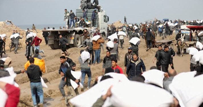 في قطاع غزة حرب إبادة وصمود أسطوري وفوضى وفساد