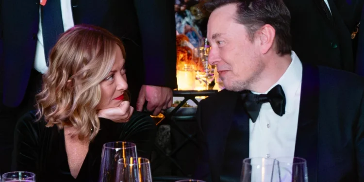 على أوروبا التحرّك لمواجهة هيمنة أباطرة التكنولوجيا الأميركيين