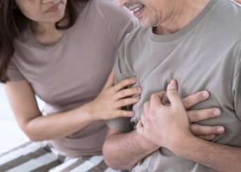 اختبار منزلي سهل لمعرفة صحة القلب.. لا تتجاهل هذه العلامات!