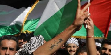 مظاهرات في دول العالم تضامنا مع الشعب الفلسطيني