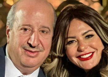 صابرين وعامر الصباح.. قصة حب عمرها 30 عاماً تُوجت بالزواج