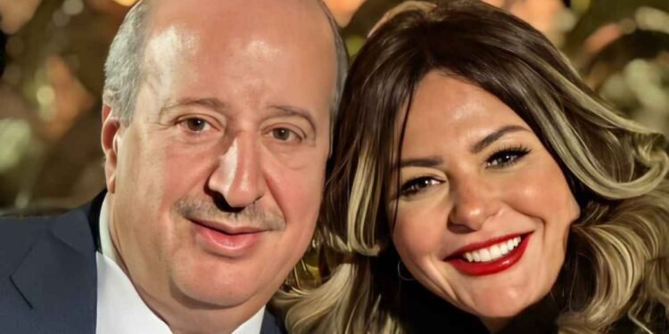 صابرين وعامر الصباح.. قصة حب عمرها 30 عاماً تُوجت بالزواج