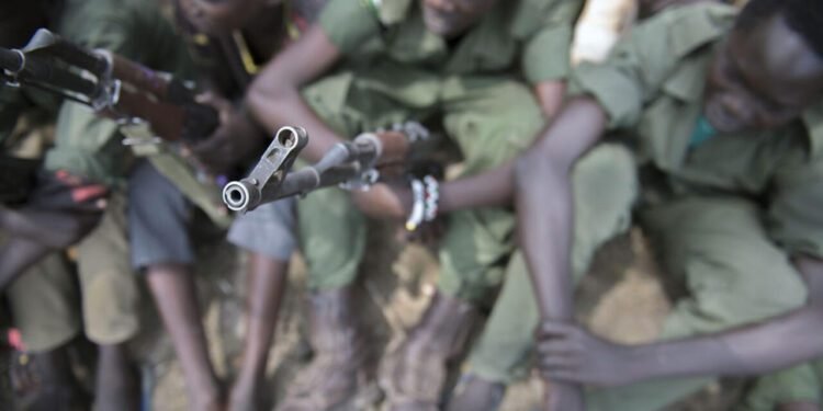 الإسلاميون في السودان بين فشل السياسة واحتراف العنف