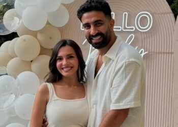 بعد أزمة أحمد حلمي.. كارمن سليمان وزوجها يرزقان بمولود جديد (صور)