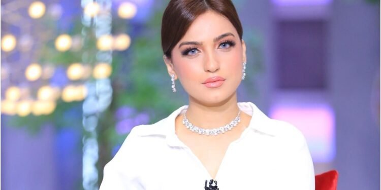 ياسمين عز تتجه نحو عالم الطفولة: هل تقدم برامج تعليمية للأطفال؟