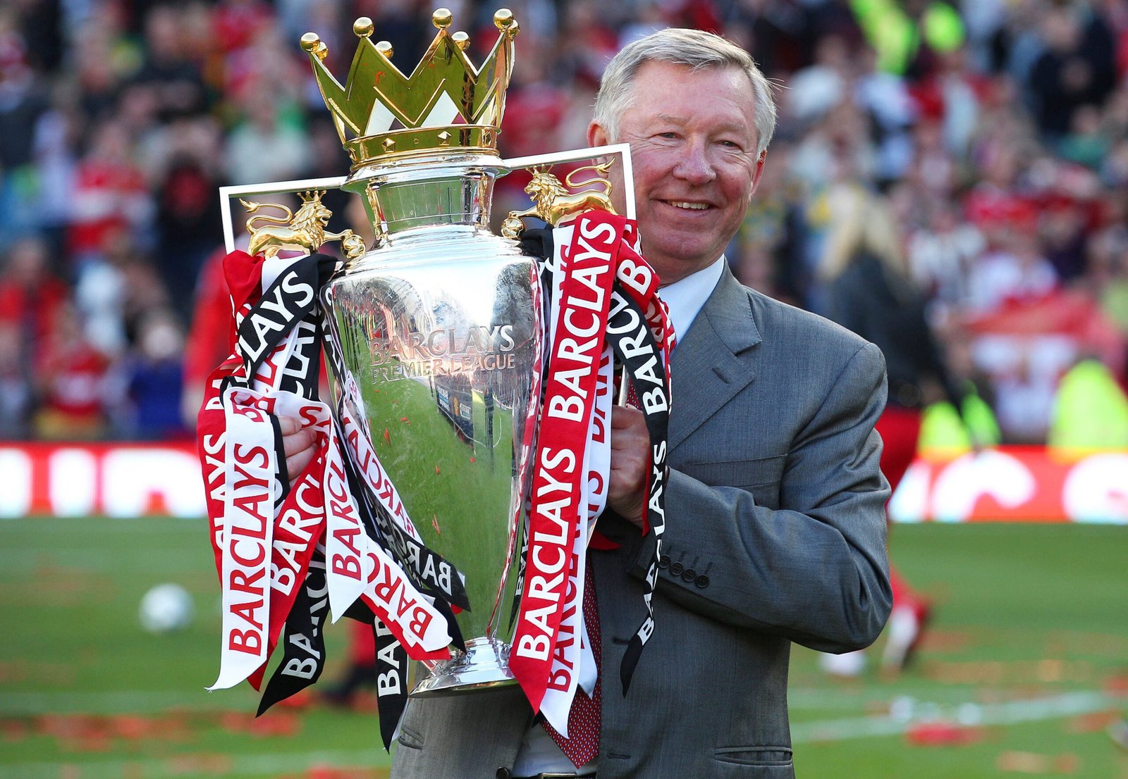 7021190 sir alex ferguson the godfather of football scaled