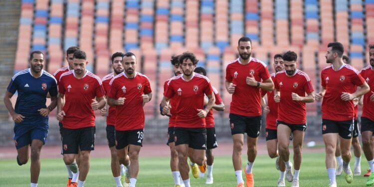 الأهلي المصري يلاحق بيراميدز على صدارة الدوري.. موعد مباراة المارد الأحمر