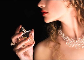 أفضل العطور النسائية لعام 2025.. اكتشفي سحر الأنوثة!
