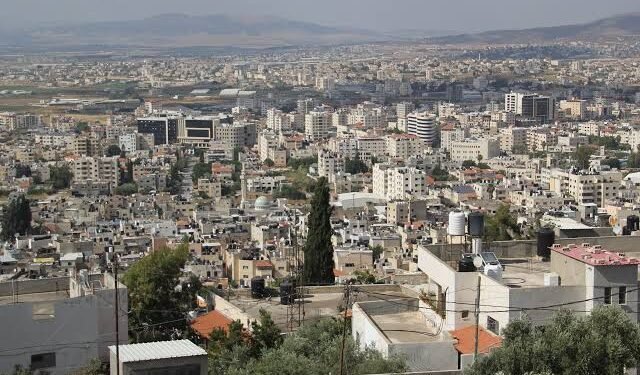 بين ابتزاز غزة بالتهجير واجتثاث مخيمات الضفة.. ما العمل؟!​​​​​​​