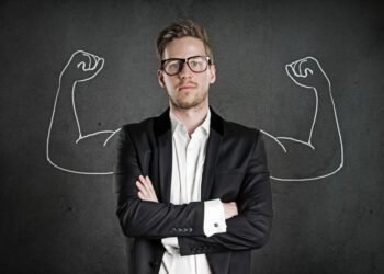الثقة بالنفس.. عبارات وأفعال تظهرك قويًا أمام الآخرين