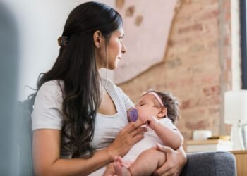اكتئاب ما بعد الولادة.. حيلة سحرية للتخلص منه!