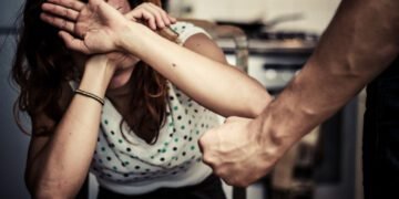 بعد فاجعة آية عادل.. علامات تحذيرية للعنف على شريك حياتك لا تتجاهليها!