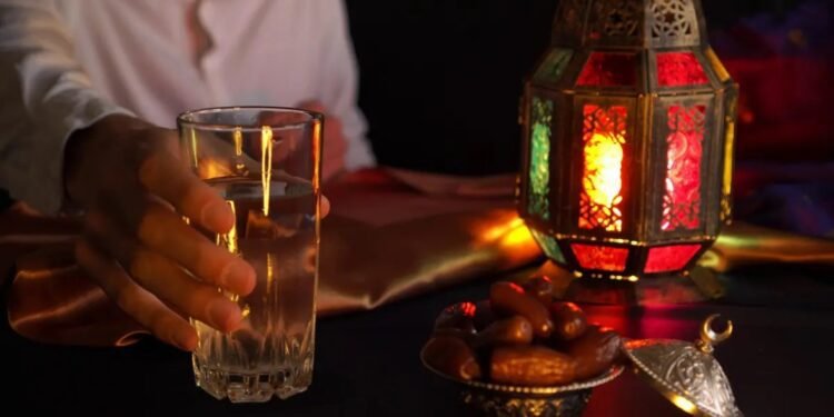 احذر.. مشروبات رمضانية شائعة تهدد صحتك!