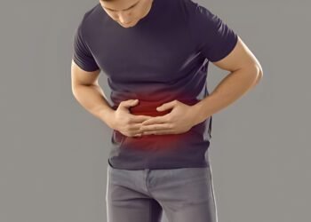 ألم أسفل البطن عند الرجال.. نصائح للعلاج الفعال