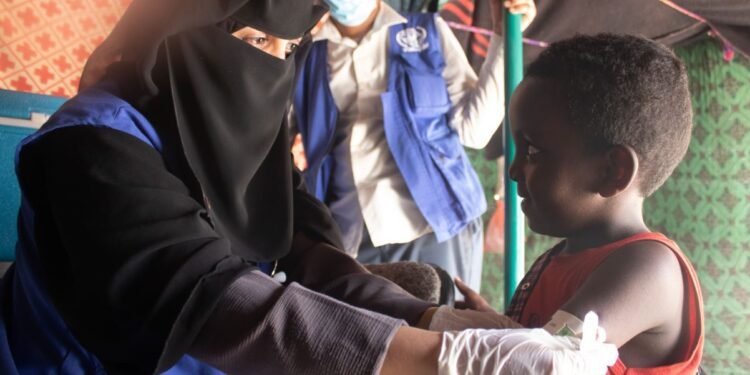 الوفيات في مراكز الاحتجاز تثير تساؤلات حول عمل الإغاثة في اليمن