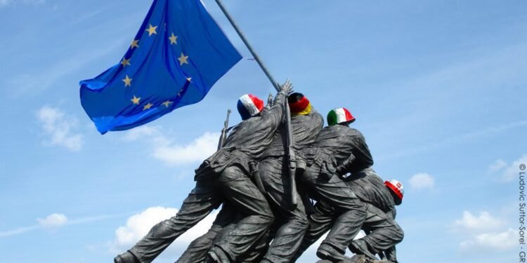 الوحدة هي الحل لمشاكل أوروبا الدفاعية