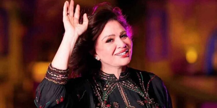 إلهام شاهين لرافضي التقبيل: من لا تحترم المهنة لا تعمل بها