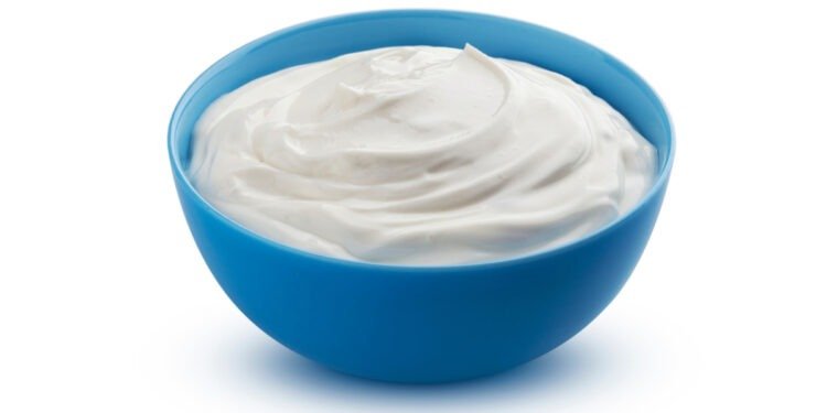 طريقة تحضير الزبادي اليوناني في المنزل