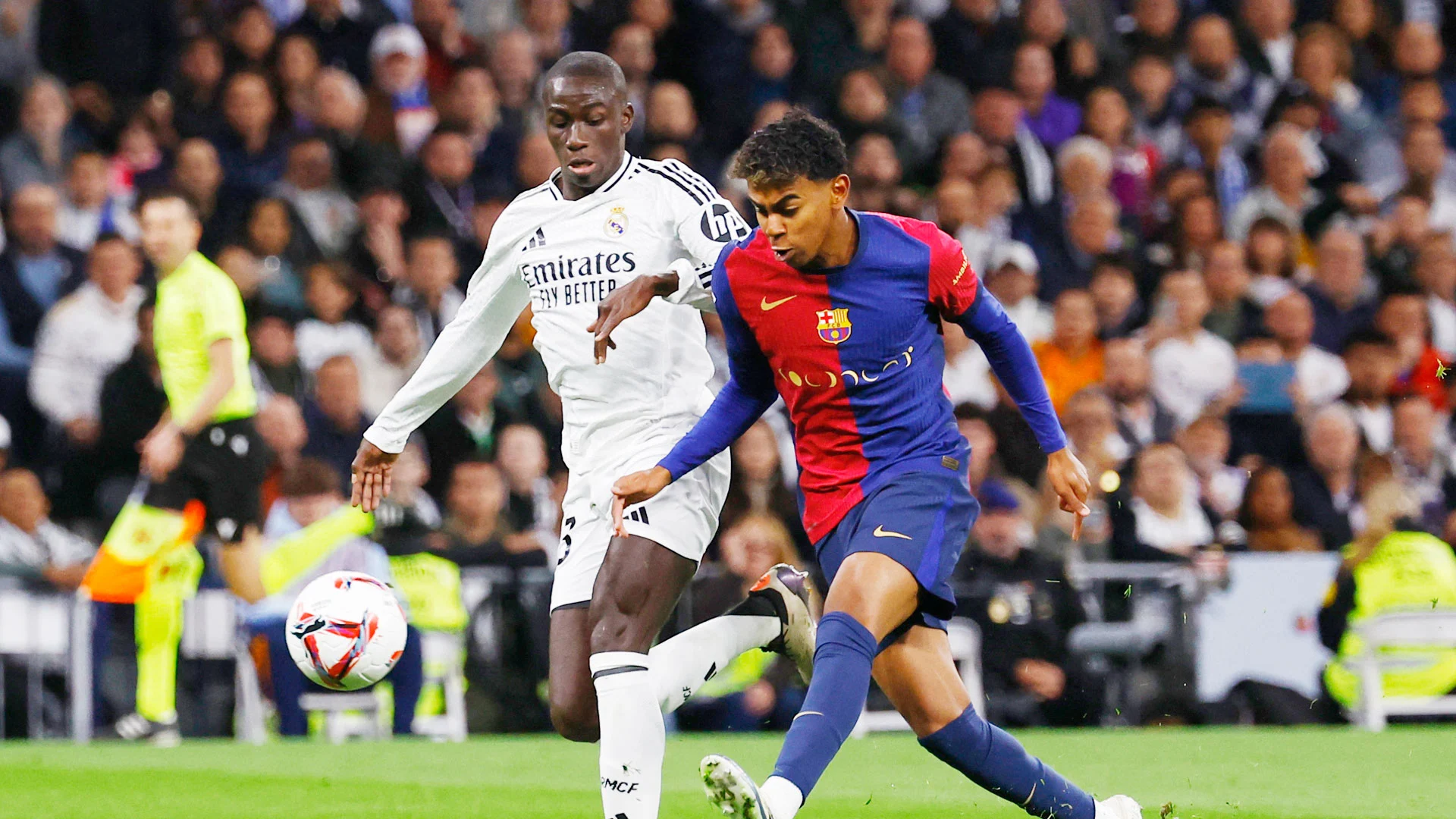برشلونة يحبط ريال مدريد