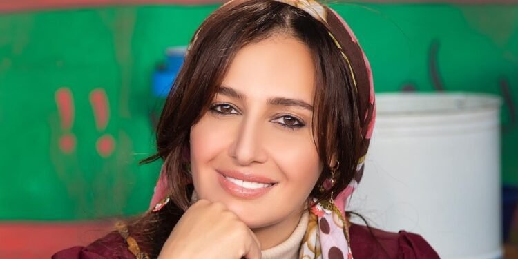 حلا شيحة تعود بالحجاب.. هل تعيد تشكيل مسارها الفني؟