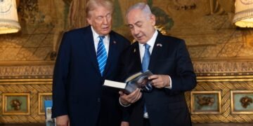 00dc netanyahu trump zfmj mobileMasterAt3x