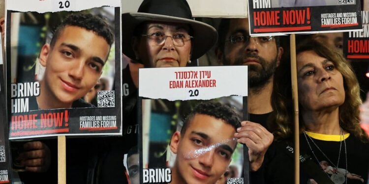 كيف حاولت حماس والولايات المتحدة إبرام صفقة رهائن؟