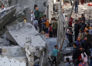 02int israel gaza 01 vhcb mobileMasterAt3x