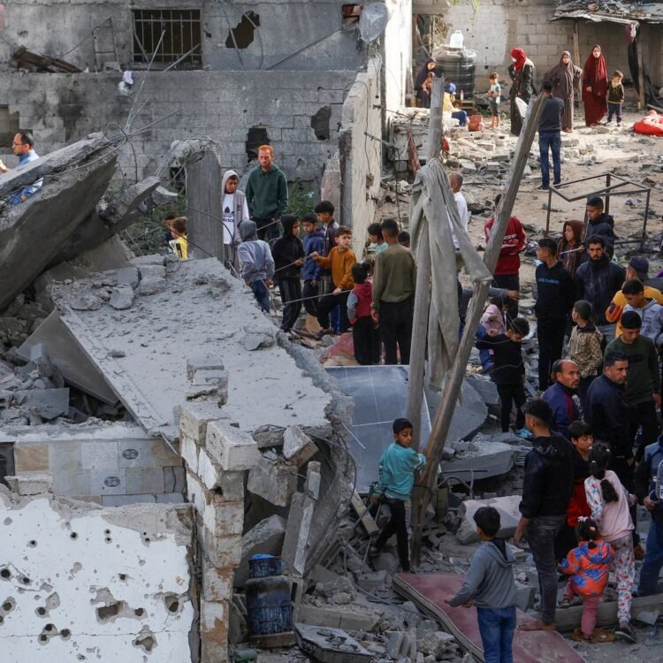 02int israel gaza 01 vhcb mobileMasterAt3x