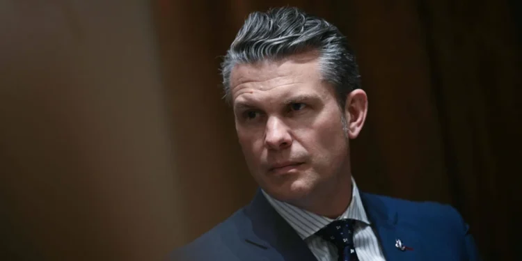 أمريكا.. حقيقة البحث عن وزير دفاع جديد!